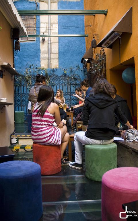 Albergue Revolutum Hostel ซาลามังกา ภายนอก รูปภาพ