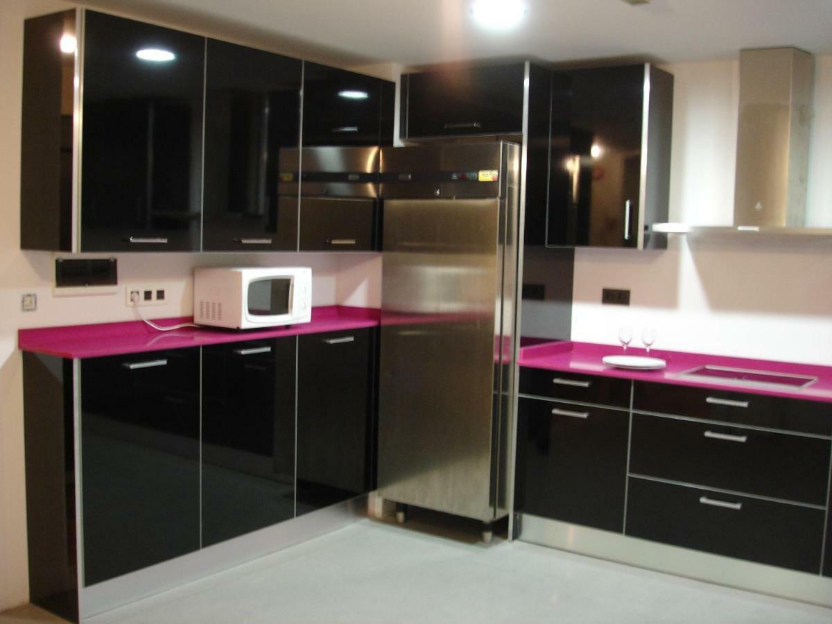 Albergue Revolutum Hostel ซาลามังกา ภายนอก รูปภาพ