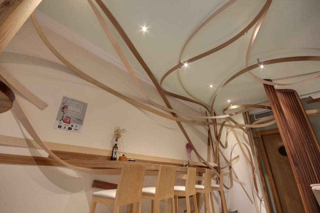Albergue Revolutum Hostel ซาลามังกา ภายนอก รูปภาพ
