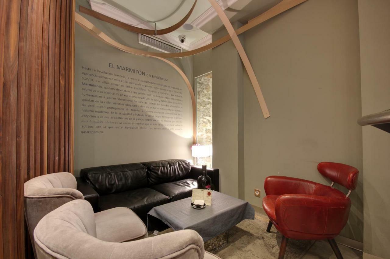 Albergue Revolutum Hostel ซาลามังกา ภายนอก รูปภาพ